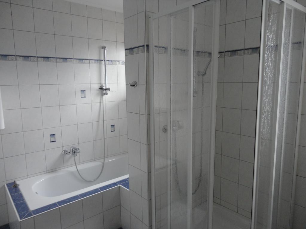 Panoramablickhotel - Lakeview Apartments Annenheim Pokoj fotografie