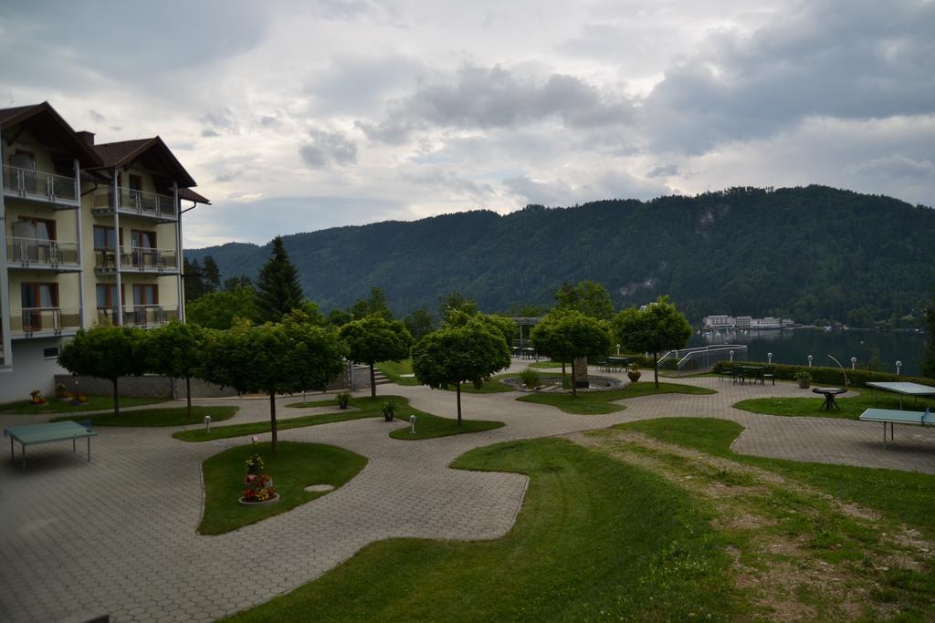 Panoramablickhotel - Lakeview Apartments Annenheim Exteriér fotografie